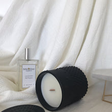 Load image into Gallery viewer, Black Rock Stud Candle